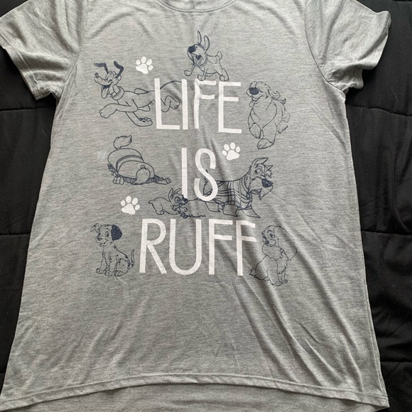 DISNEY DOGS TSHIRT LIFE IS RUFF NEVER WORN WITHOUT TAGS - Picture 2 of 4